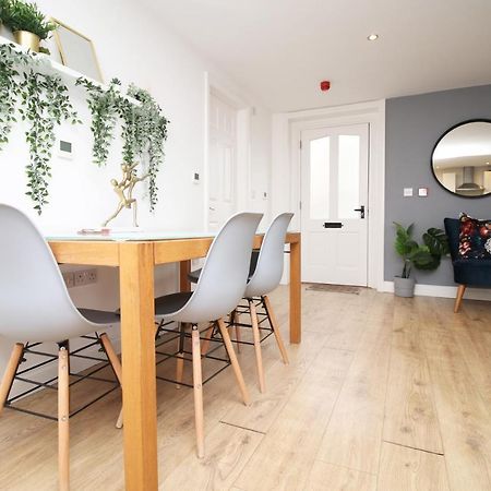 Flat 1 Batheaston By Mia Living Stylish 1 Bedroom Property With Free Parking Екстер'єр фото