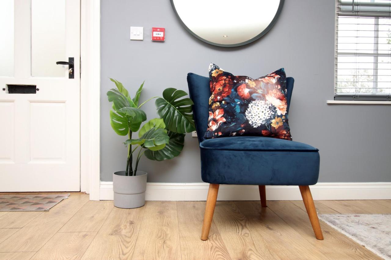 Flat 1 Batheaston By Mia Living Stylish 1 Bedroom Property With Free Parking Екстер'єр фото